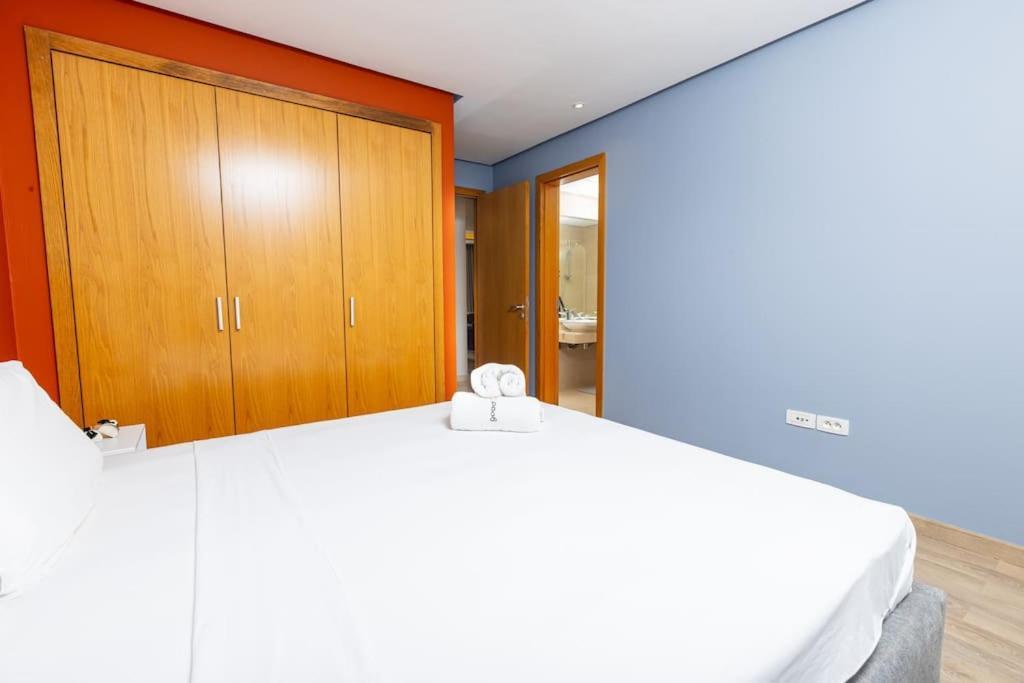 Modern 2Br Retreat In Marina Sale Luxury Living Apartment Hajja Exterior foto